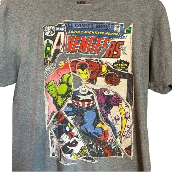 3 for $30! The avengers grey graphic tee - Picture 2 of 5